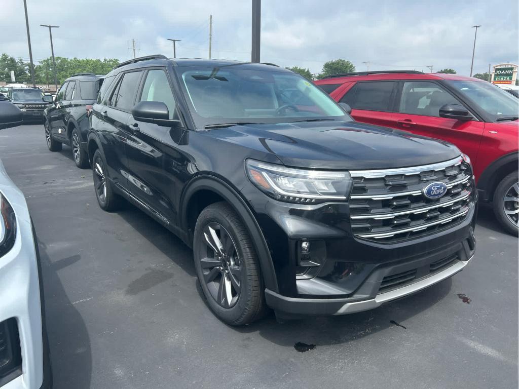 new 2025 Ford Explorer car, priced at $44,883