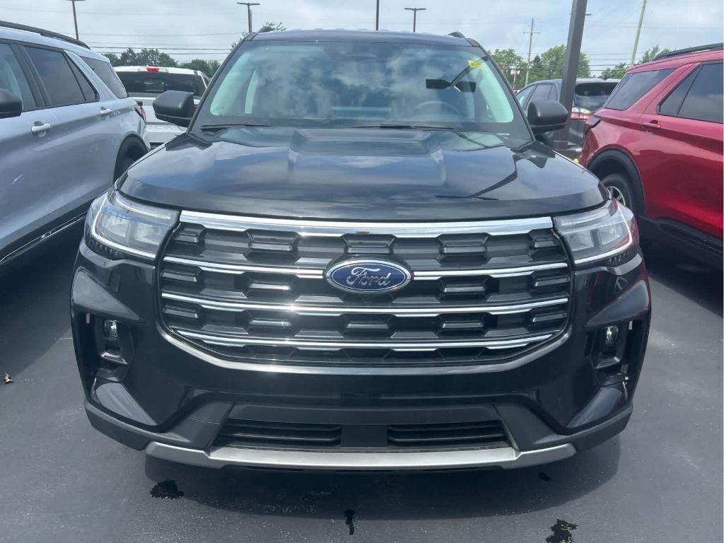 new 2025 Ford Explorer car, priced at $44,883