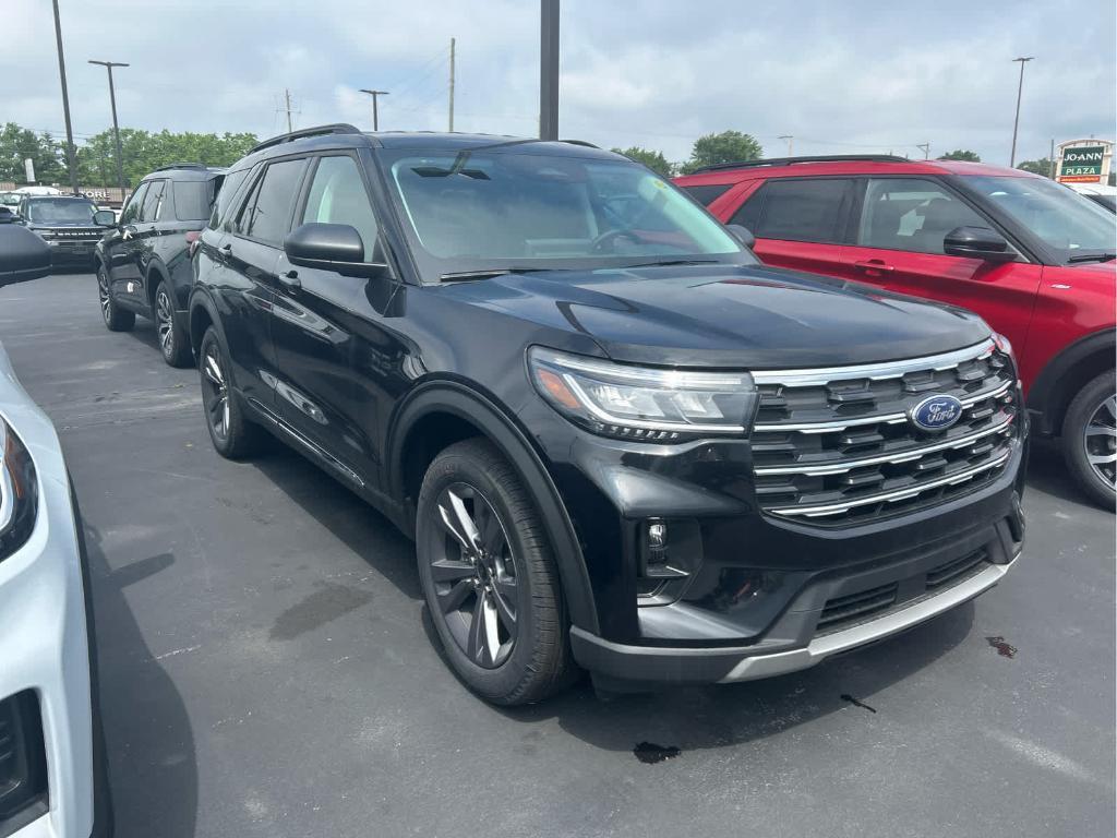 new 2025 Ford Explorer car, priced at $44,883