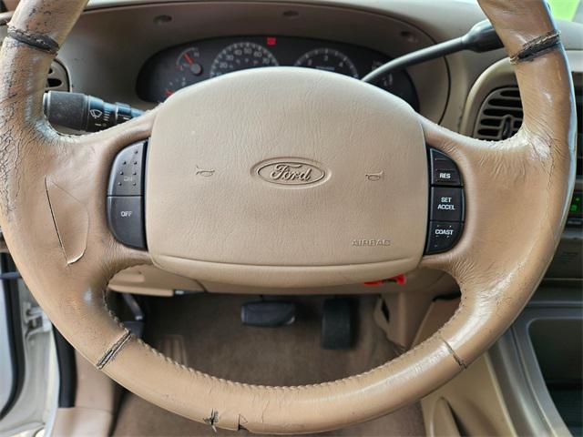 used 1999 Ford Expedition car, priced at $4,995