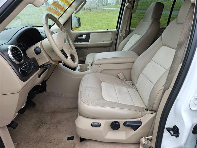 used 2004 Ford Expedition car