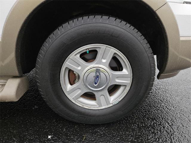 used 2004 Ford Expedition car