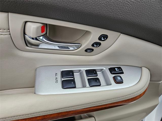 used 2004 Lexus RX 330 car, priced at $6,995