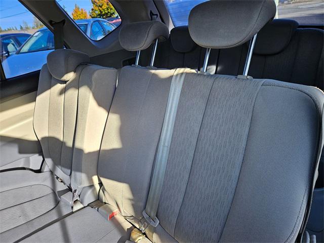 used 2007 Kia Rondo car, priced at $5,995