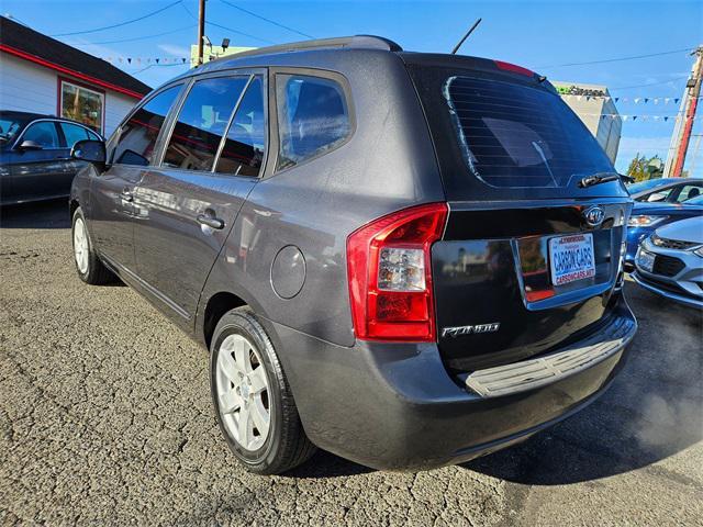 used 2007 Kia Rondo car, priced at $5,995