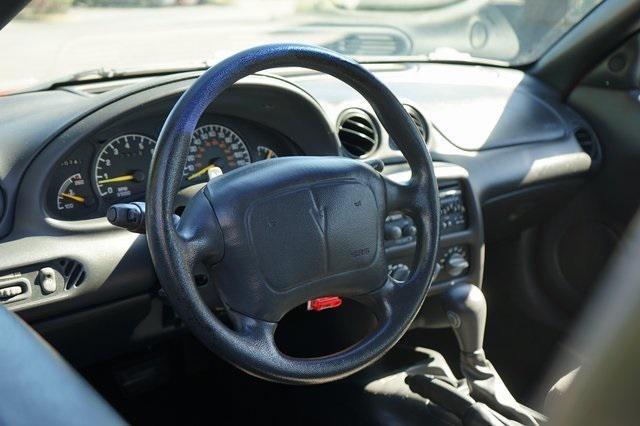 used 1998 Pontiac Grand Am car, priced at $4,995