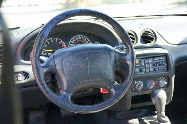 used 1998 Pontiac Grand Am car, priced at $4,995