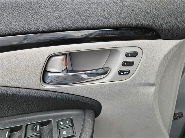 used 2016 Honda Pilot car, priced at $21,995