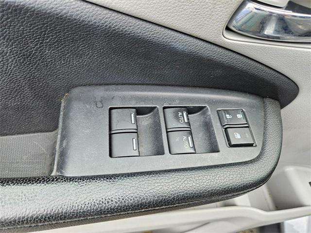 used 2016 Honda Pilot car, priced at $21,995