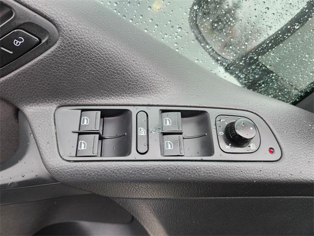 used 2011 Volkswagen Tiguan car