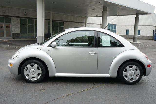 used 2001 Volkswagen New Beetle car, priced at $6,995