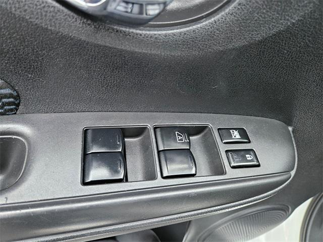 used 2014 Nissan Versa Note car