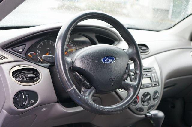 used 2002 Ford Focus car, priced at $4,995