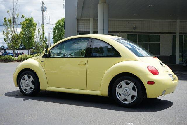 used 2000 Volkswagen New Beetle car, priced at $4,995