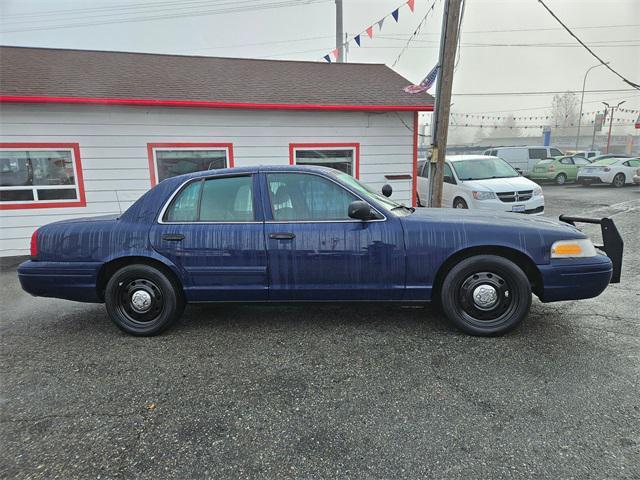 used 2009 Ford Crown Victoria car, priced at $4,995