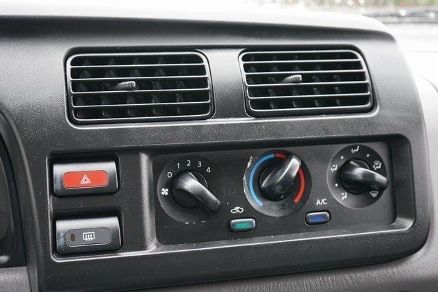 used 2000 Nissan Xterra car, priced at $5,995