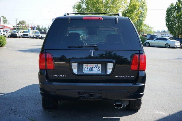 used 2004 Lincoln Navigator car, priced at $5,995