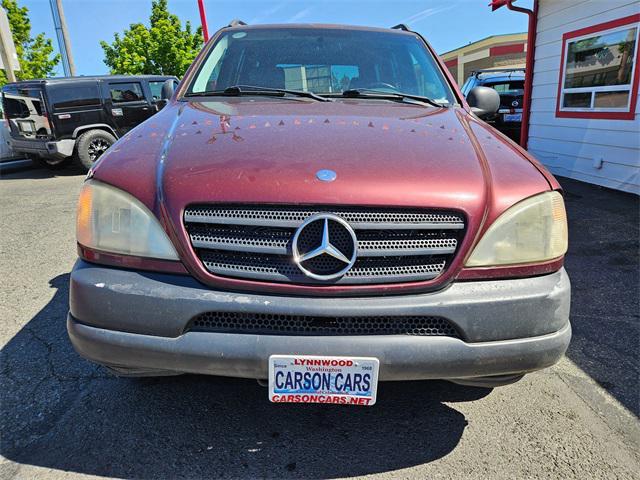 used 1999 Mercedes-Benz M-Class car, priced at $1,995