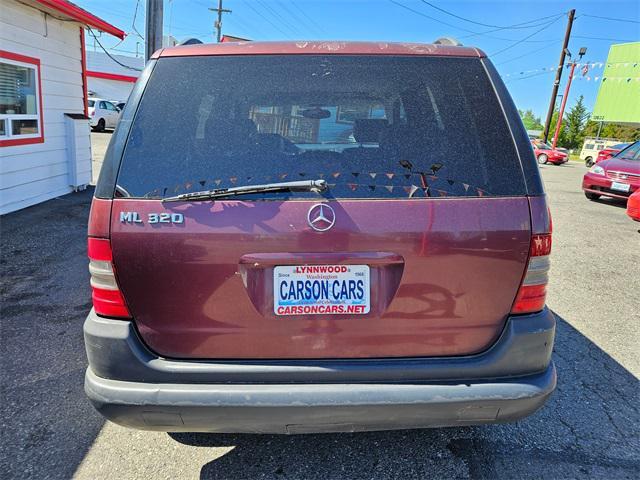 used 1999 Mercedes-Benz M-Class car, priced at $1,995