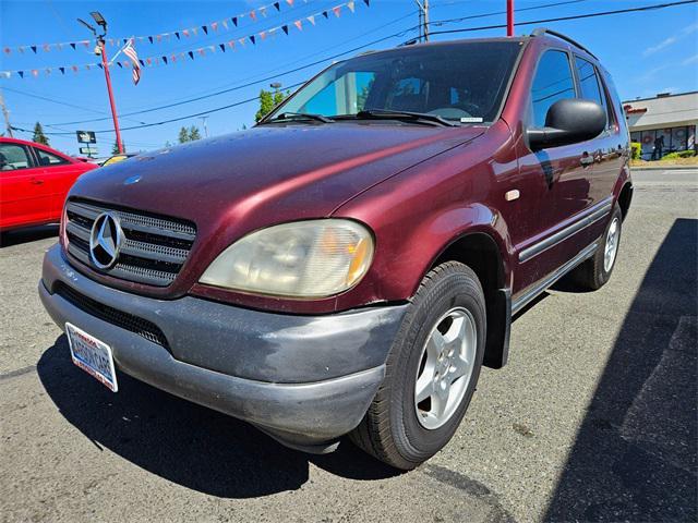used 1999 Mercedes-Benz M-Class car, priced at $1,995