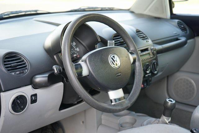 used 1999 Volkswagen New Beetle car, priced at $3,995