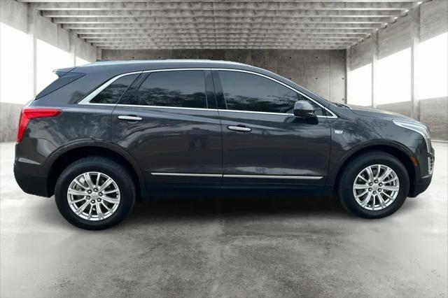 used 2017 Cadillac XT5 car, priced at $14,299