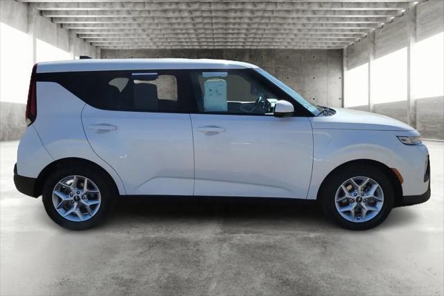 used 2022 Kia Soul car, priced at $12,999