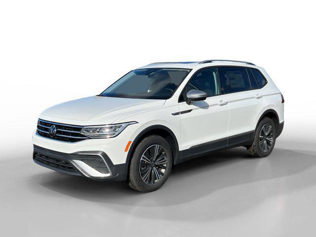 new 2024 Volkswagen Tiguan car, priced at $33,108