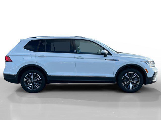 new 2024 Volkswagen Tiguan car, priced at $33,108