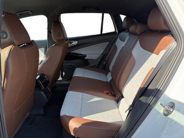 new 2025 Volkswagen ID.4 car, priced at $54,076