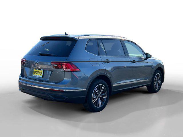 new 2024 Volkswagen Tiguan car, priced at $33,213