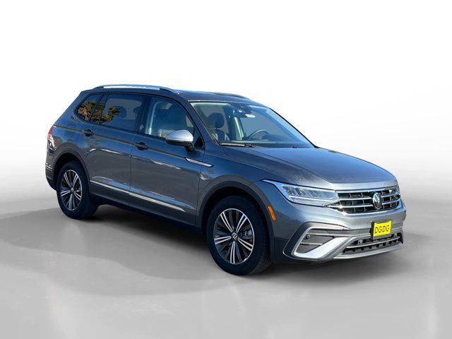 new 2024 Volkswagen Tiguan car, priced at $33,213