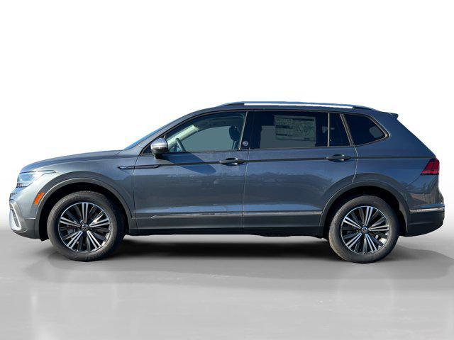 new 2024 Volkswagen Tiguan car, priced at $33,213