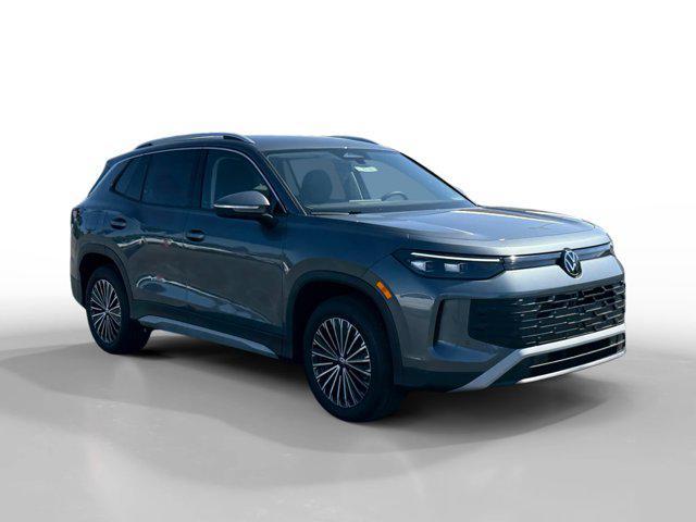 new 2025 Volkswagen Tiguan car, priced at $31,520