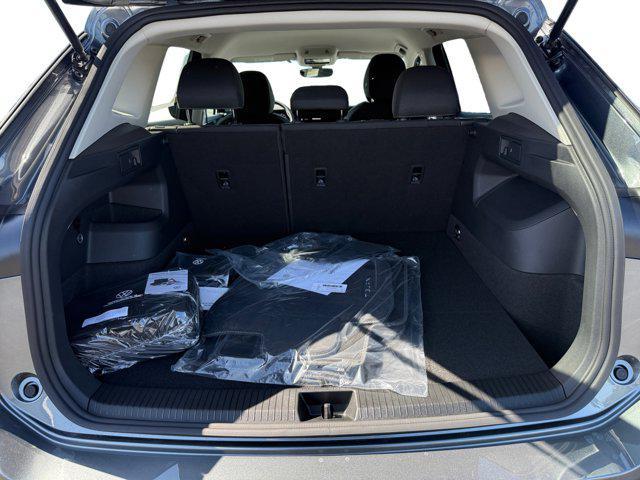 new 2025 Volkswagen Tiguan car, priced at $31,520