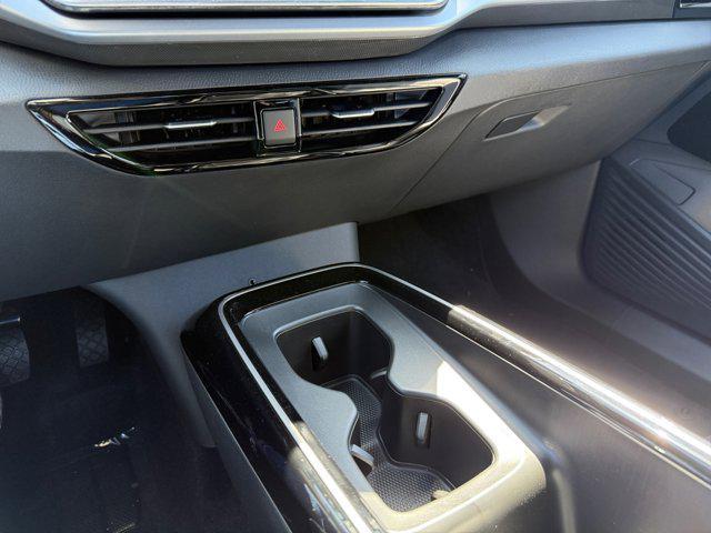 new 2025 Volkswagen ID.4 car, priced at $51,076