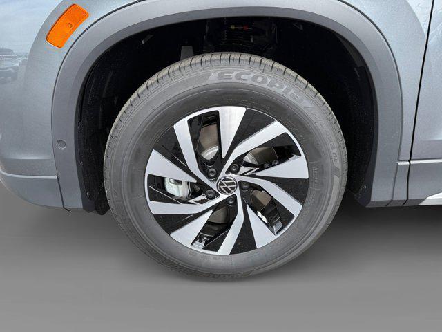 new 2025 Volkswagen Tiguan car, priced at $33,576