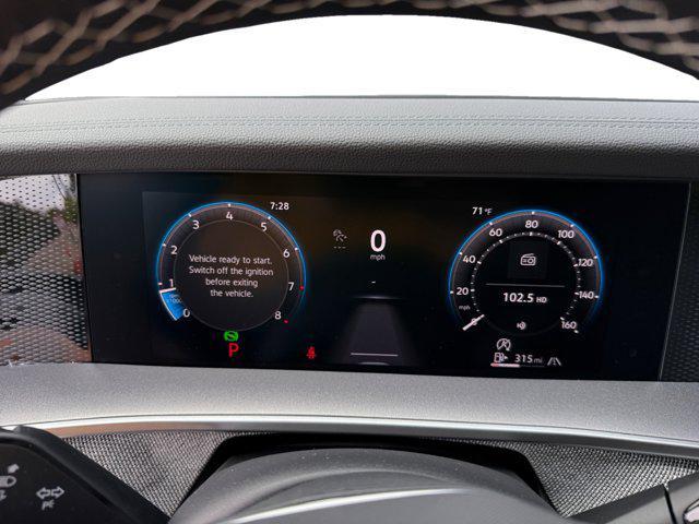 new 2025 Volkswagen Tiguan car, priced at $33,576