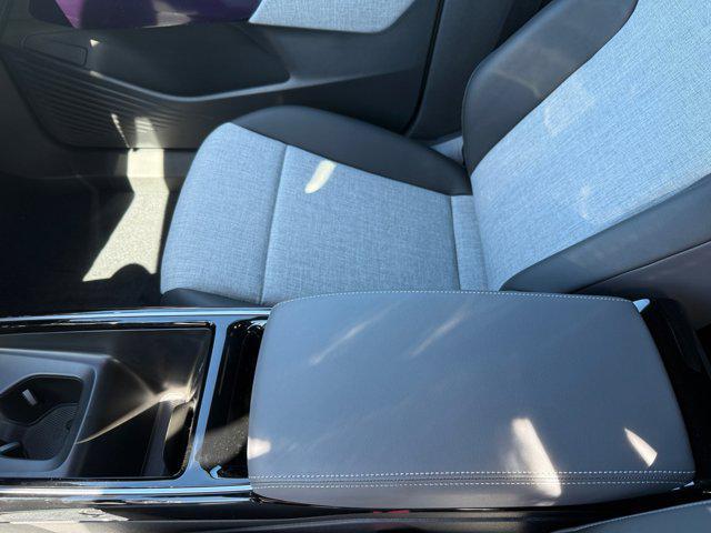 new 2025 Volkswagen ID.4 car, priced at $47,176