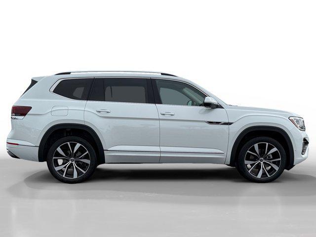 new 2025 Volkswagen Atlas car, priced at $57,394