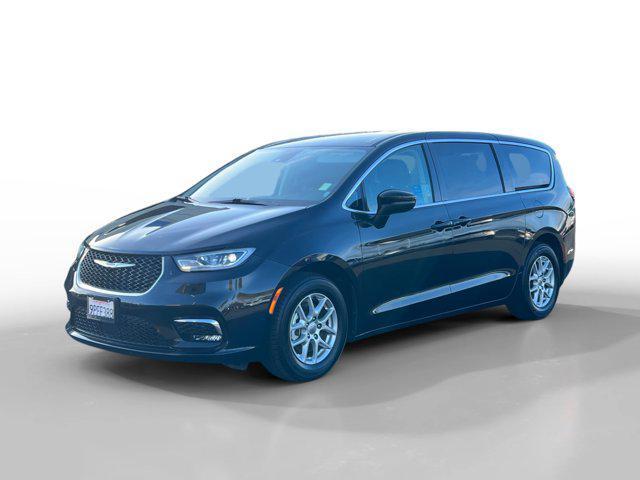 used 2023 Chrysler Pacifica car, priced at $23,987