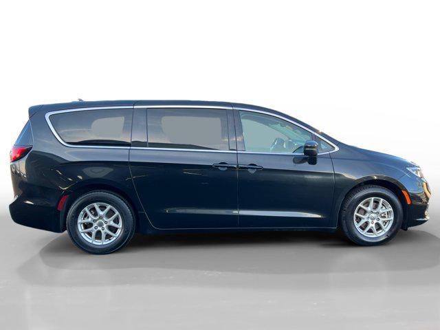 used 2023 Chrysler Pacifica car, priced at $23,987