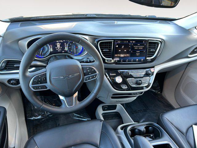 used 2023 Chrysler Pacifica car, priced at $23,987