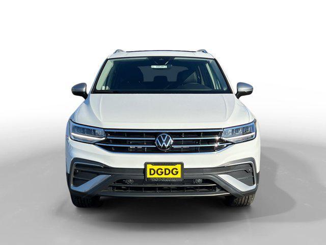 new 2024 Volkswagen Tiguan car, priced at $33,108