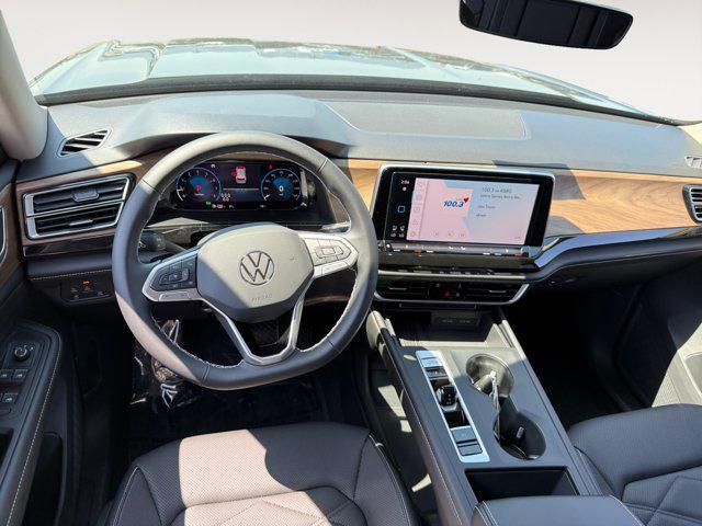 new 2025 Volkswagen Atlas car, priced at $41,930