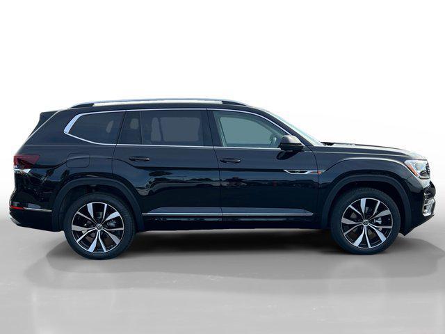 new 2025 Volkswagen Atlas car, priced at $56,014