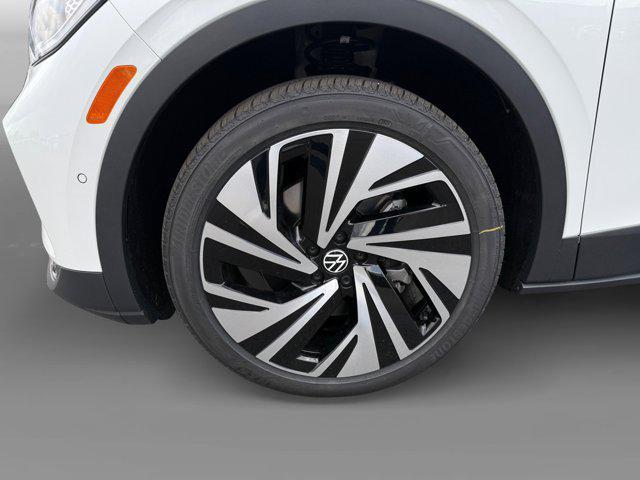 new 2025 Volkswagen ID.4 car, priced at $59,831
