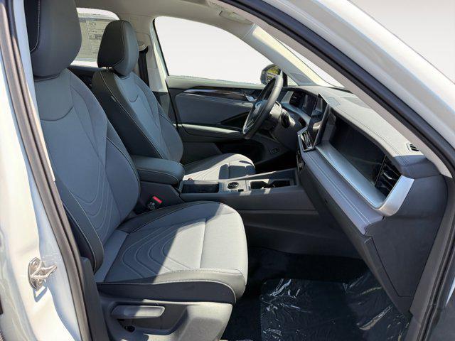new 2025 Volkswagen Tiguan car, priced at $36,720