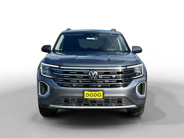 new 2025 Volkswagen Atlas car, priced at $49,596