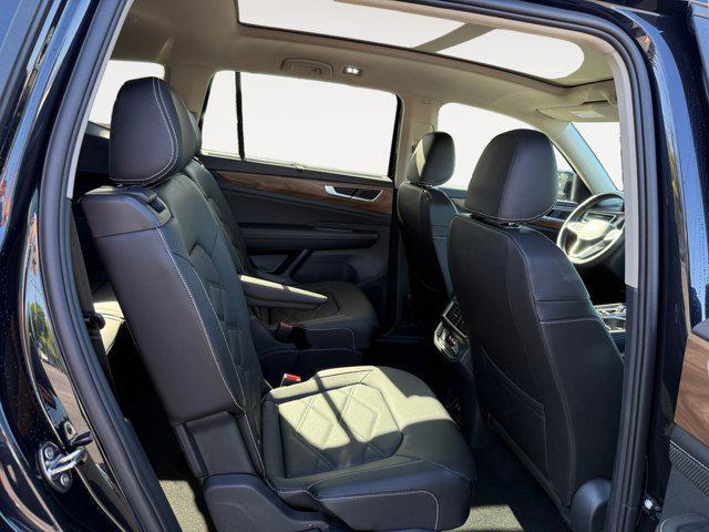 new 2025 Volkswagen Atlas car, priced at $48,982